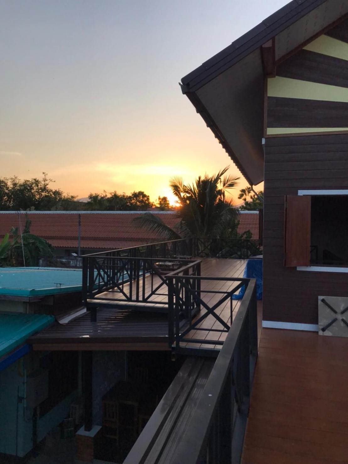 Smilingface Guesthouse Sukhothai Bagian luar foto