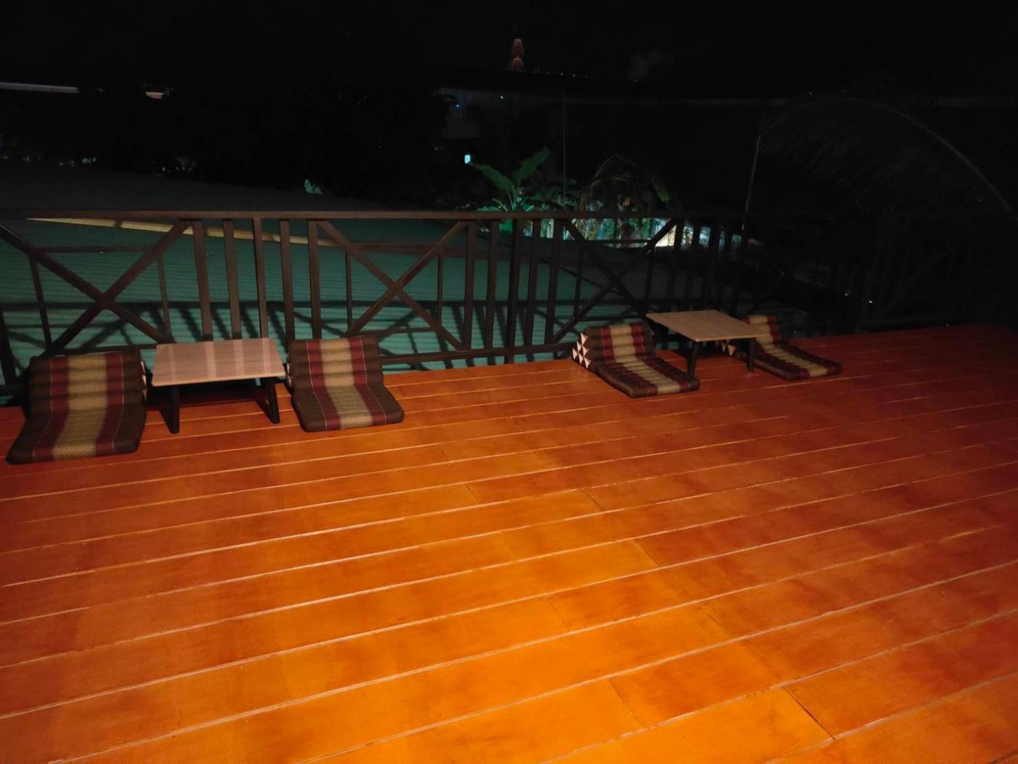Smilingface Guesthouse Sukhothai Bagian luar foto