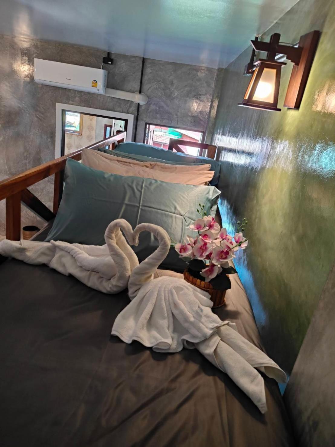 Smilingface Guesthouse Sukhothai Bagian luar foto